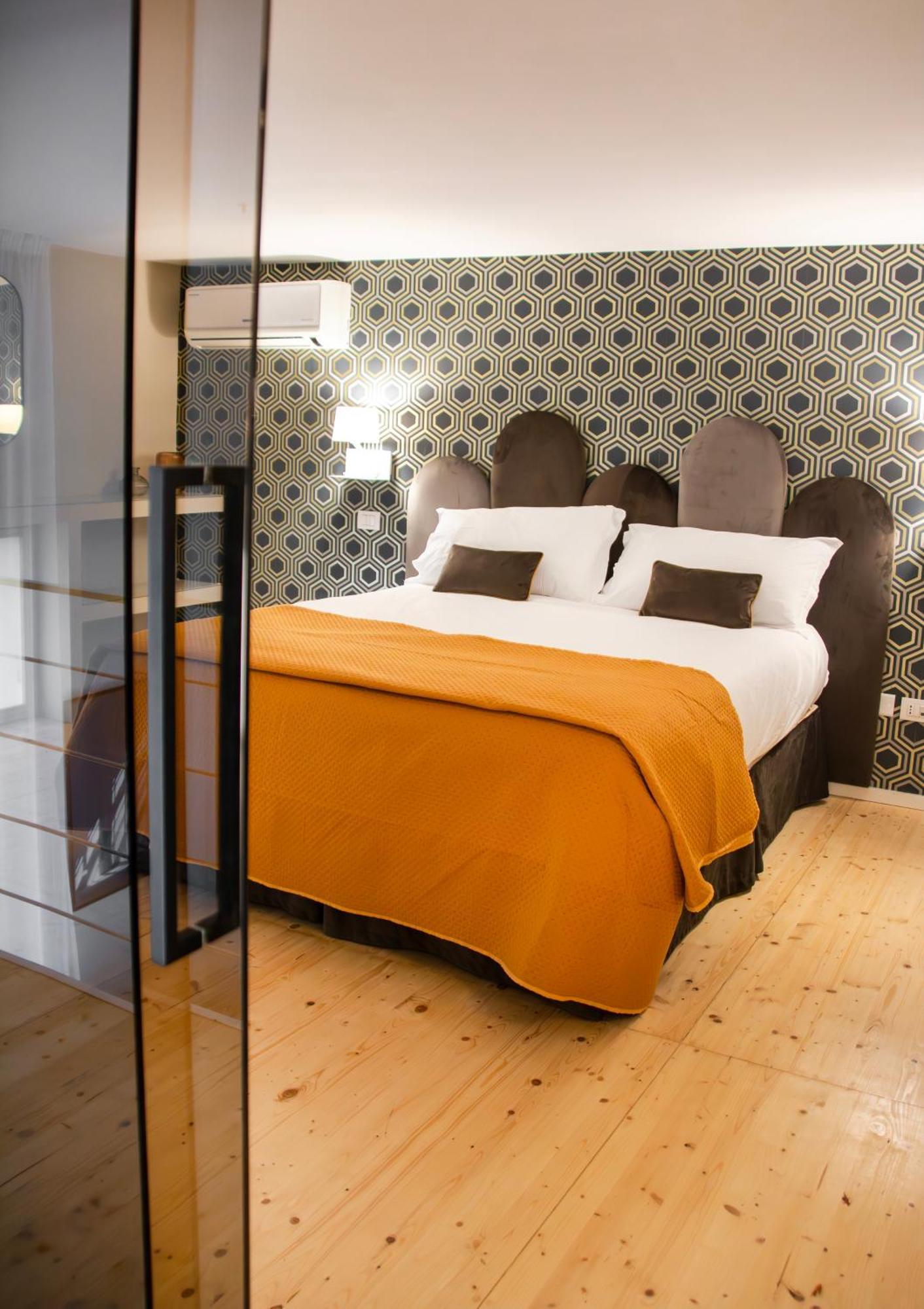 Appartement Dimora Bernini à Naples Extérieur photo